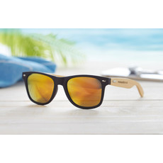 Occhiali da sole in bamboo colore giallo