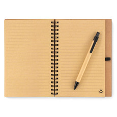 Notebook in sughero con penna e fogli riciclati colore nero