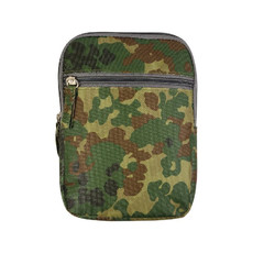 Borsello con cerniere in contrasto colore mimetico