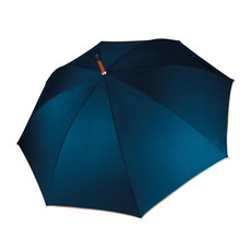 ombrello con asta in legno