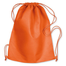 Sacca leggera in TNT con chiusura coulisse colore arancio