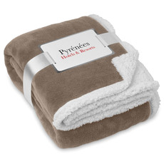 Coperta in pile con inserti in sherpa colore cachi