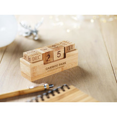 Calendario fisso da scrivania in bamboo colore legno